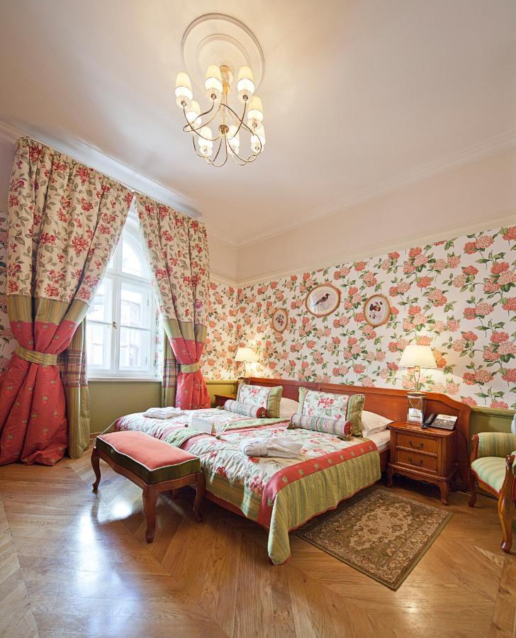 Готель The Bonerowski Palace Boutique 5*