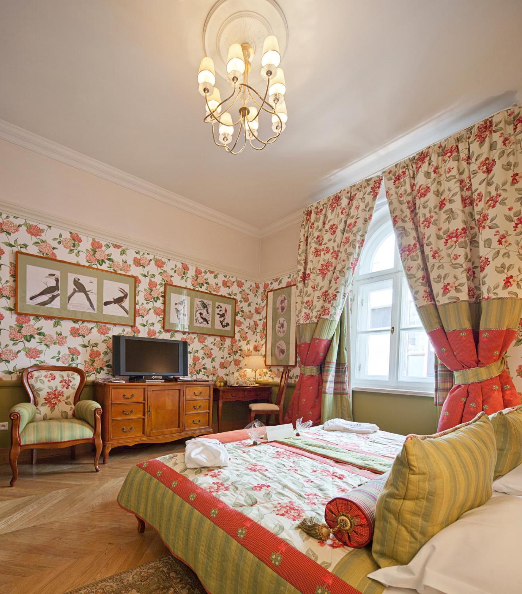 Готель The Bonerowski Palace Boutique 5*
